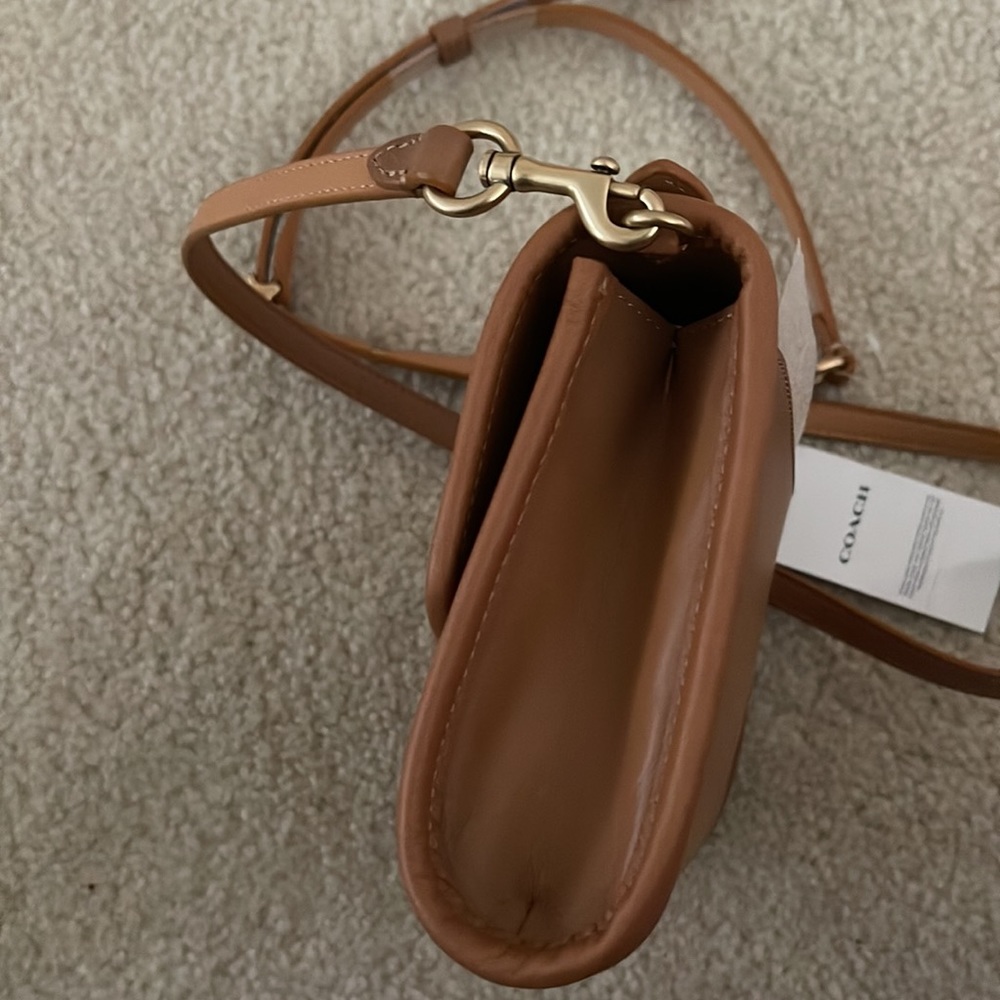 COACH CROSSBODY BAG - Picture 5 of 7